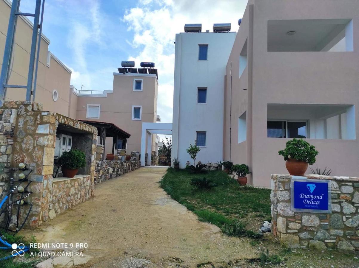 Diamond Deluxe Apartments Pool&Bar ماستيخاري المظهر الخارجي الصورة